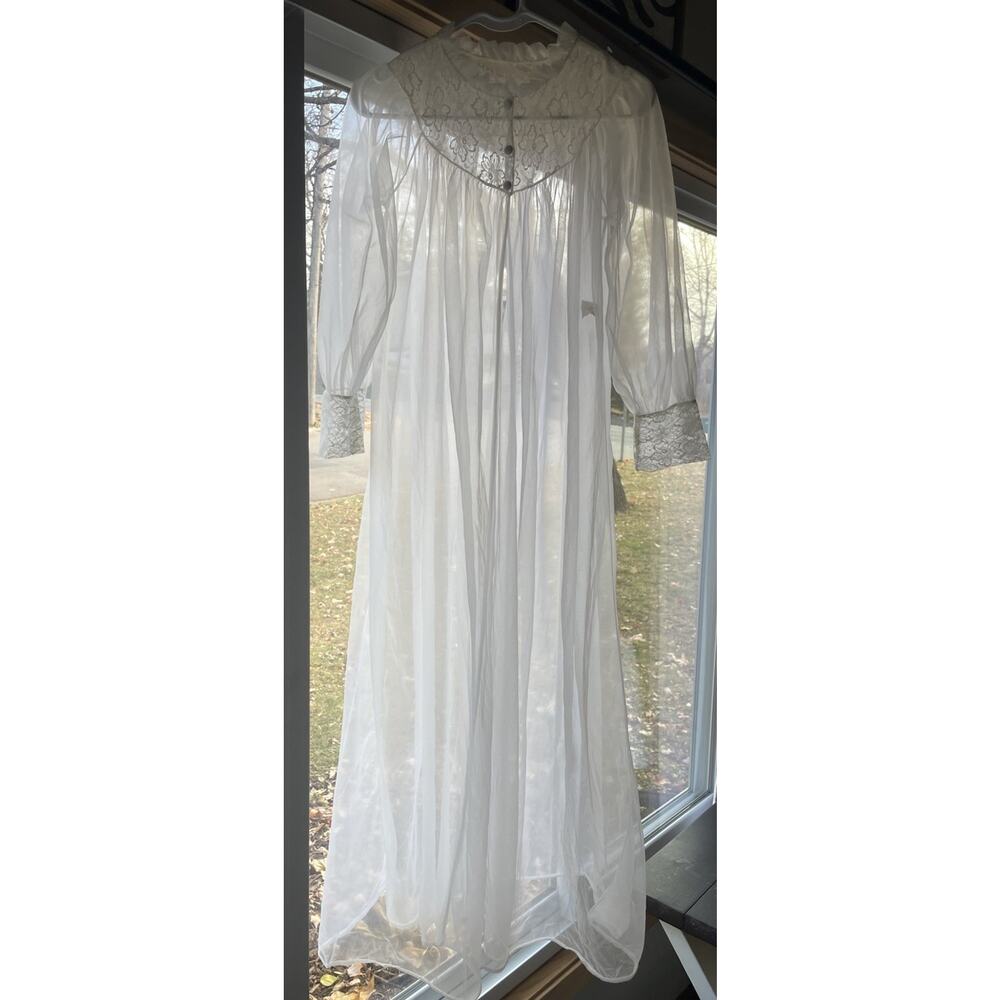 Vintage Chiffon Peignoir Robe Wedding White Lace Coquette Made in California